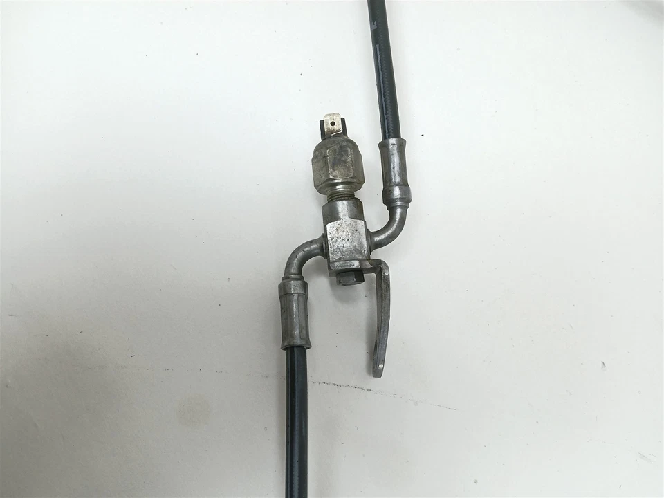 Harley-Davidson Softail FXS Blackline 2011 líneas de freno trasero ABS 43373-11A  Foto 2 de 4