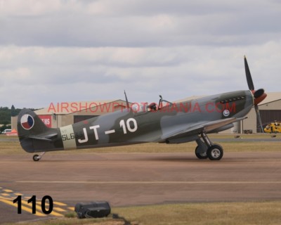 1 X SUPERMARINE SPITFIRE RAF 100 YEARS PHOTOGRAPH 9