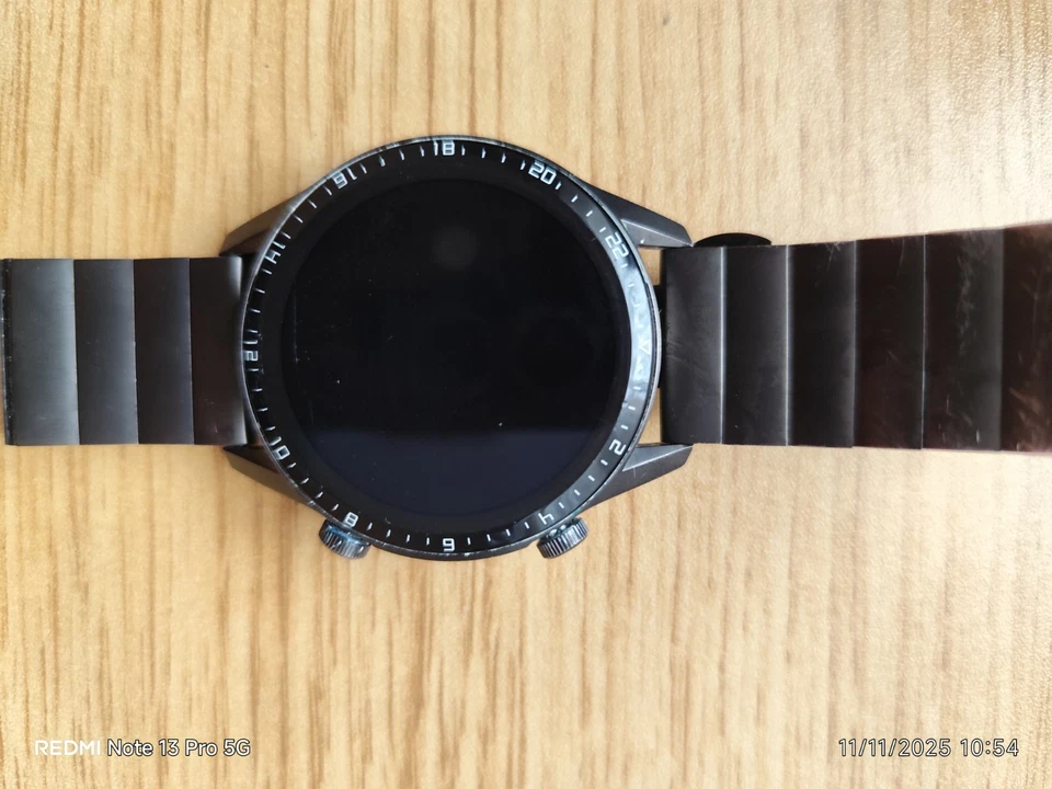 Huawei Watch GT 2 Pro Classic 46.7mm Nebula Grey Titanium Case with Grey... - Image 2 of 4