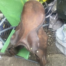 Horse saddle leather,as seen, needs polish pus Tack.As seen Farm Find.