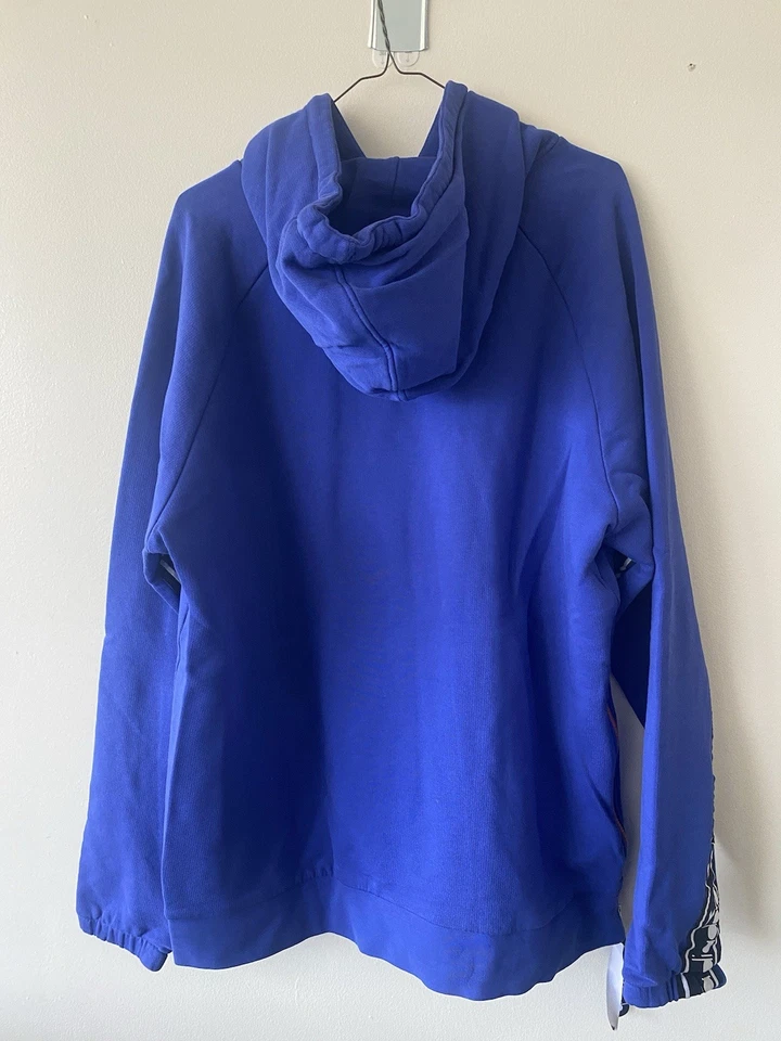 Moletom com capuz Diadora azul violeta mangas gravadas street wear italiano GG - Imagem 2 de 4