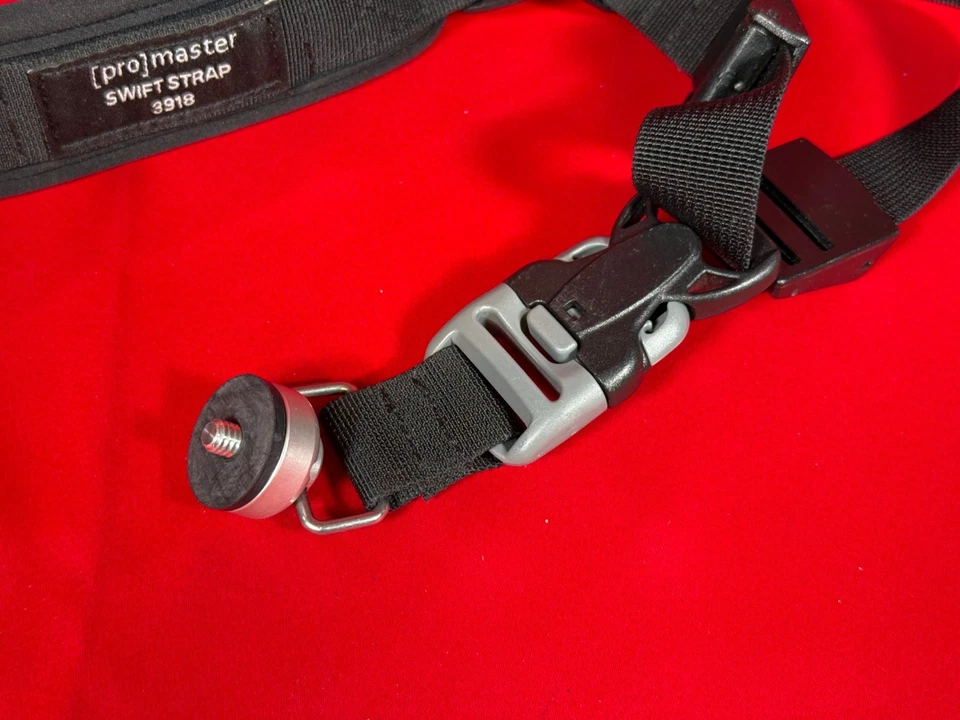 Promaster Swift Camera Strap - 1/4"-20 w/ quick release clip - Image 2 of 3