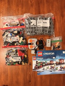 LEGO CREATOR: Winter Holiday Train (10254)