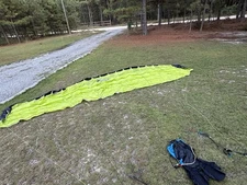 Ozone Firefly 3 - 16m 55-110Kg w/ Ozone UL Hike & Fly Harness