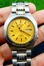 Vintage Of Seiko 5 Automatic 21 Jewels Men Watch Day Date Japan Made Glass Back