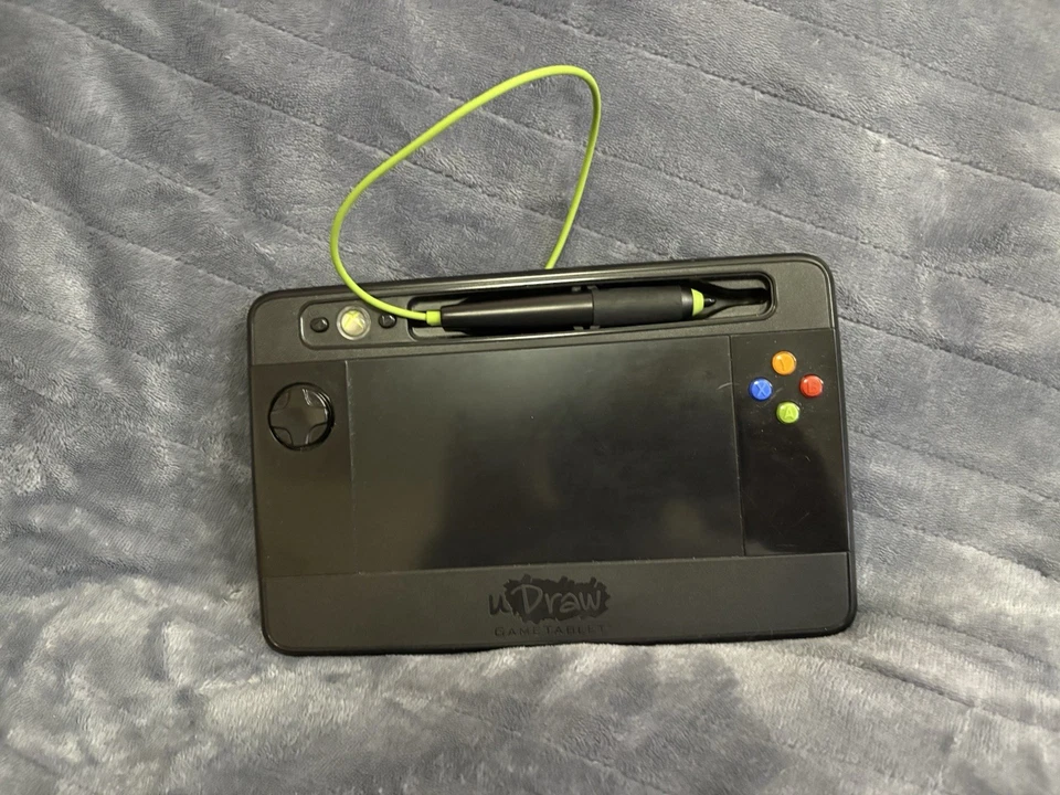 Tablet de jogos UDraw com Marvel Super Hero Squad & Pictionary Ultimate (2 jogos) - Imagem 2 de 4