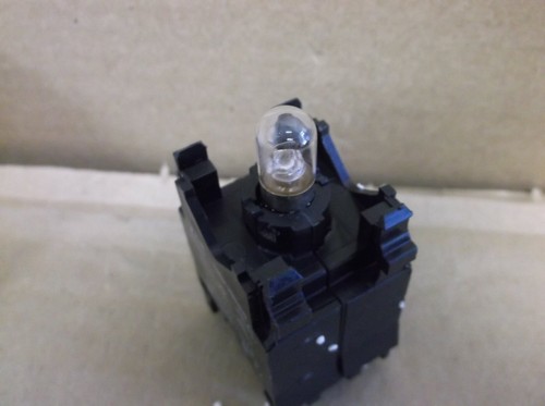E22TL2T Cutler Hammer Eaton NEW In Box Pushbutton Transformer Block With Bulb - Picture 2 of 4