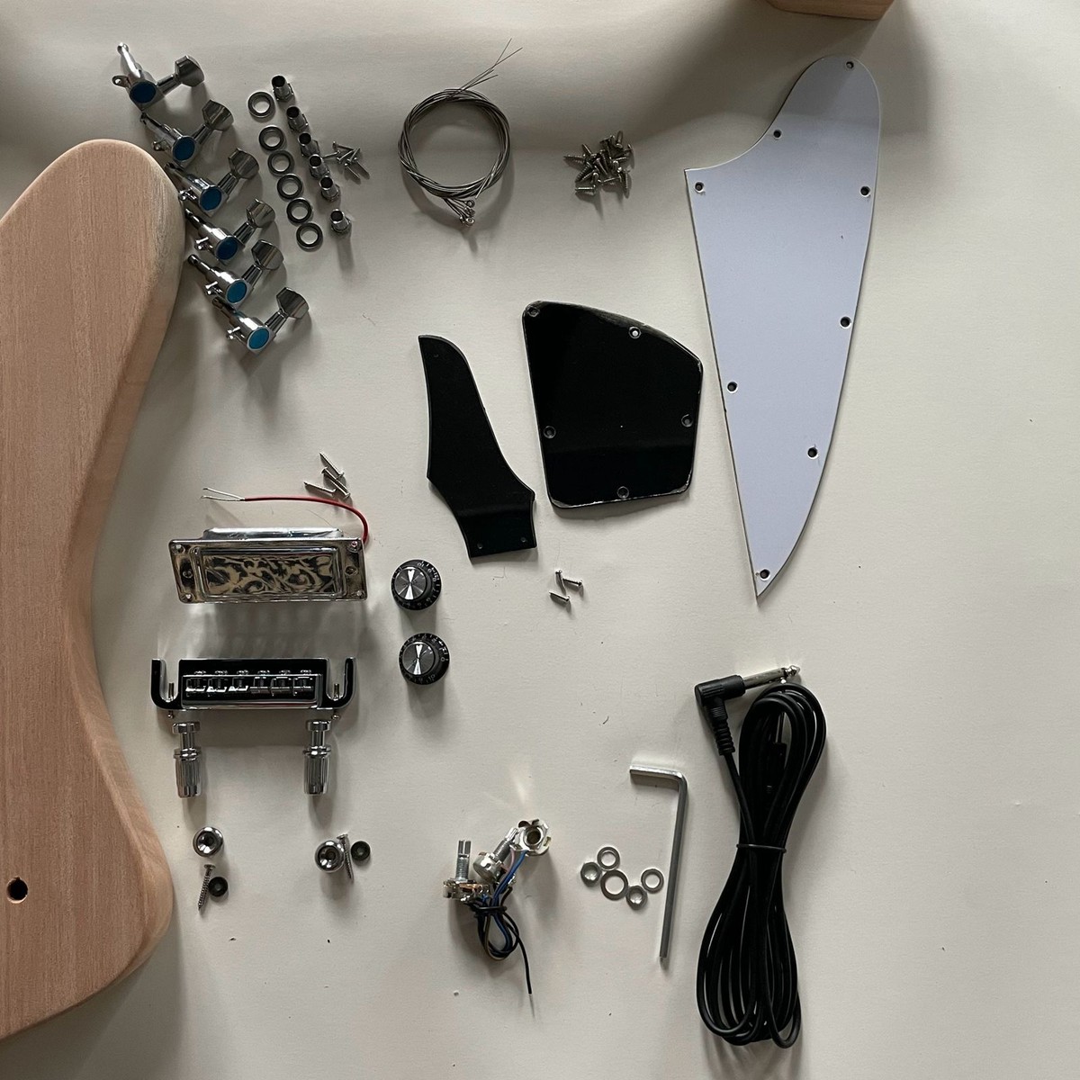 ファイアーバード 4コンセット Firebird Semi Finish Electric Guitar Full Set Kits 6 Strings