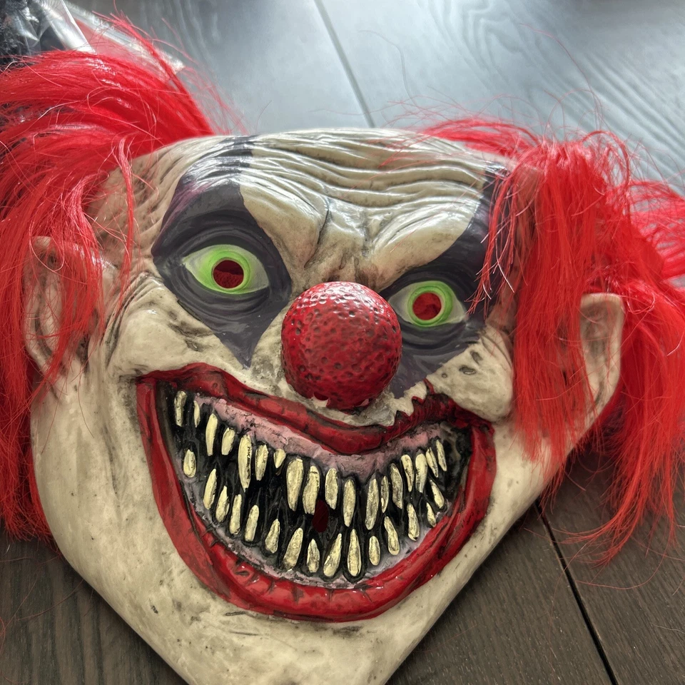California costume Last Laugh the Scary Clown Mask Halloween Adult High end Pads - Image 3 of 4