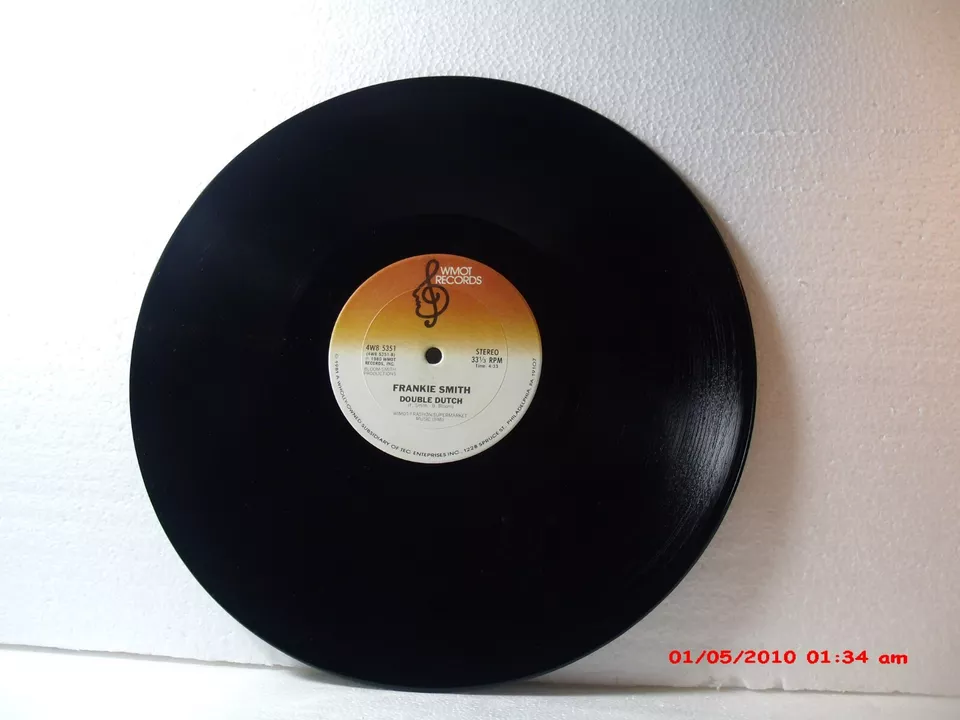 FRANKIE SMITH -(12' SINGLE 33 1/3)- DOUBLE DUTCH BUS (5:20) / INSTRUMENTAL- 1980 - Image 3 of 3