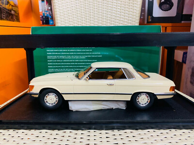 Cult Scale Models Mercedes-Benz 350 SLC White 1/18 Scale