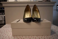 Diane Von Furstenberg V920101 Size 5 Womens