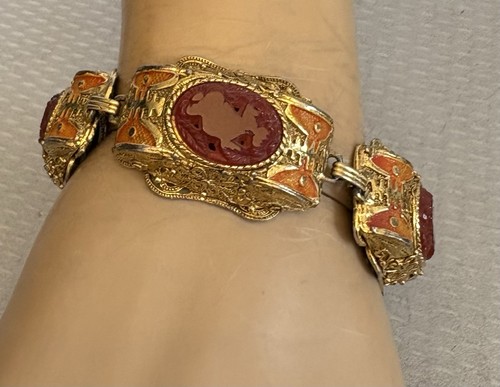 vtg Hobe Signed Carved Carnelian Gold Filigree Enamel Bracelet Asian Style 7.5"