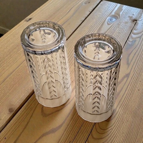 2 Vtg Anchor Hocking Vertical Laurel Leaf Glass Tumblers Classic Hefty Elegant