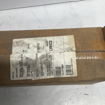 Box  OF 5 THOMAS & BETTS 3'' SET SCREW COUPLINGS TK128A H668s
