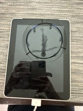 Apple iPad 7th Gen. Non Functioning As Is Used. 10.2" 32GB, iOS 7 Space Gray