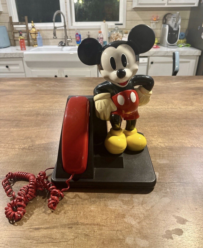 Vintage Disney Mickey Mouse Desk Telephone AT&T 210 Red Corded Phone Works