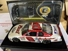 Dale Earnhardt Jr 2001 DEI #8 MLB Daytona RV Budweiser 1/24 Action Elite DN 2222