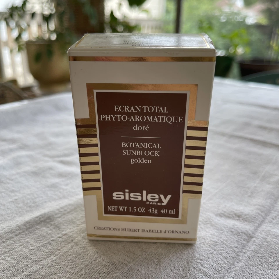 SISLEY Tinted GOLDEN Botanical sunblock 40ml 1.5oz Phyto Aromatique - Image 3 of 4