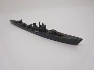 Delfin: Schiffsmodell Akizuki,   Nummer 29,  1:1250 Scale (Nr.28SSK16)