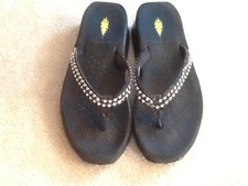 Volatile women s crystal cushy thong embellished jeweled sandals Flop Shoes 8