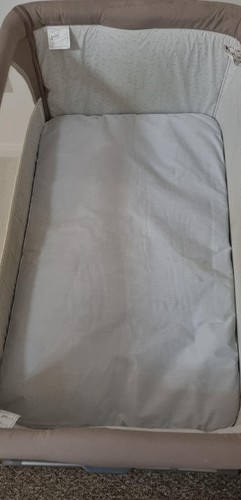 Chicco Next 2 Me bedside crib cot. With Straps MDF Board & matress Beige VGC - Picture 4 of 6