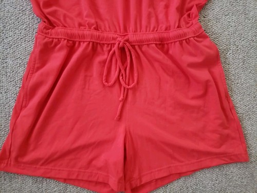 Women's Columbia PFG Red One Piece Shorts Jumper Romper Size Small 4 - Picture 2 of 10