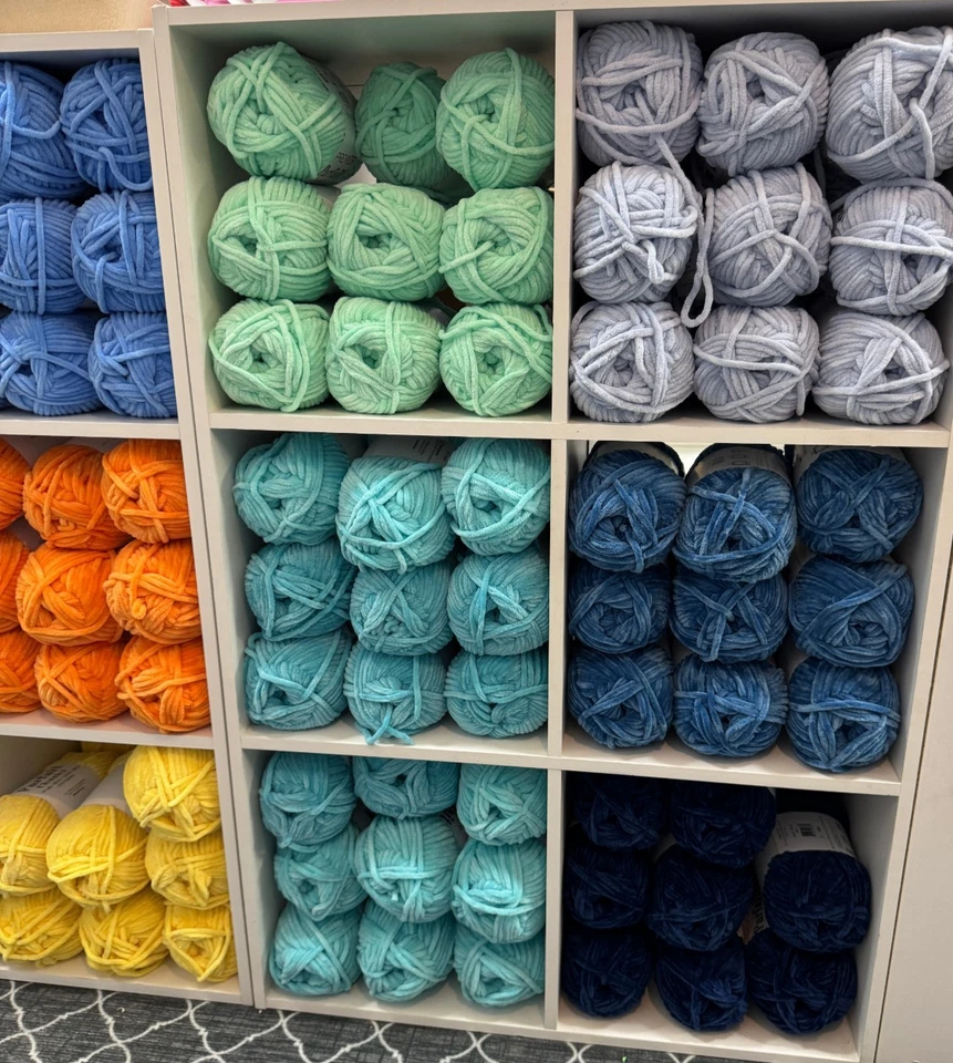 Premier Parfait Chunky Yarn – 3-Pack in One Color – 28 Colors - Bundle & Save - Image 3 of 4