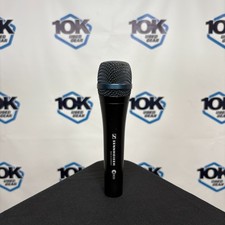 Sennheiser e 935 dynamic cardioid vocal microphone
