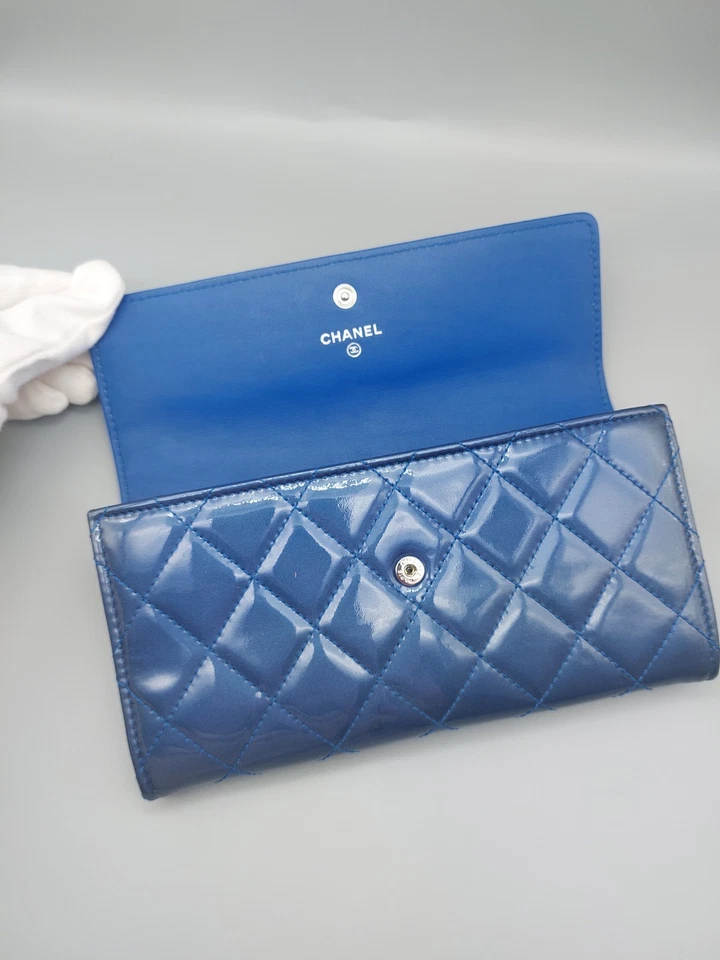 CHANEL Authentic Blue Patent Leather Wallet - Image 4 of 4