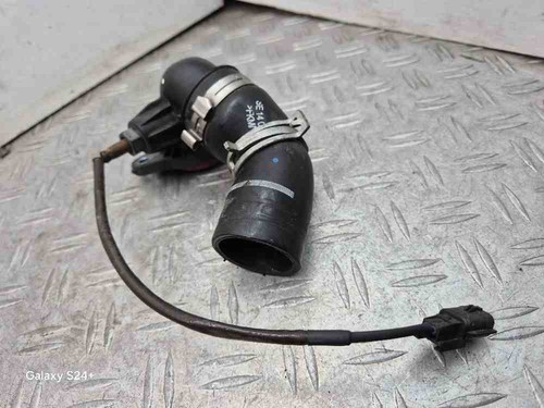 RENAULT CAPTUR J5 Schlauch Kühlung 147138491R 2015 32543145