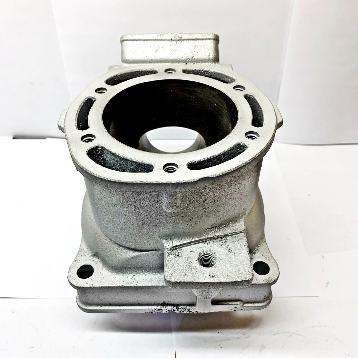 Plated OEM Yamaha 1300R Cylinder 2003-2004 GP 60T00 STD 60T Plated OEM Yamaha 1300R Cylinder 2003-2004 GP 60T00 STD 60T