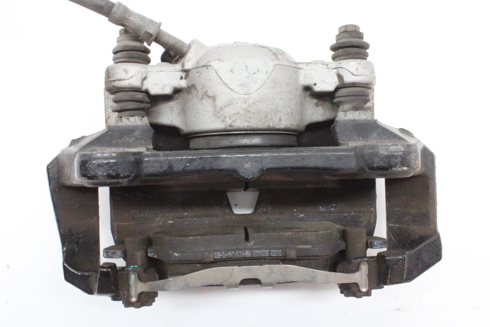 AUDI S4 2010 - Conjunto de pinza de freno delantera derecha OEM 10-12 Foto 4 de 4