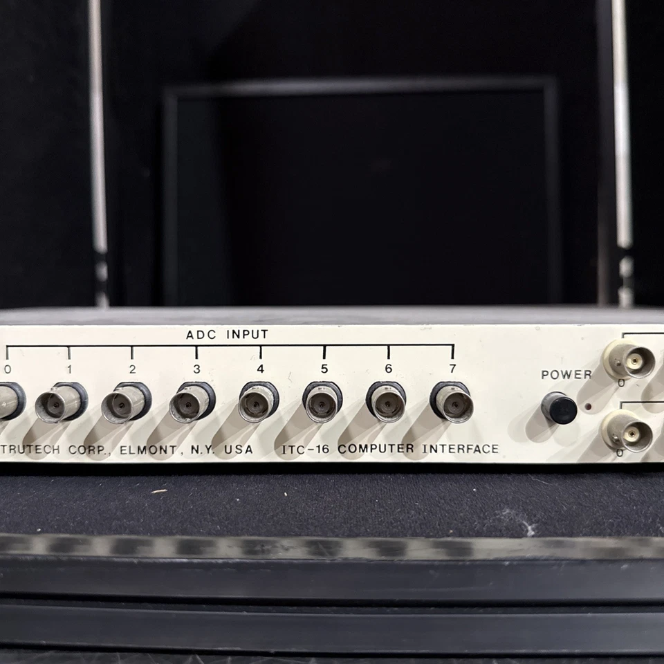 Instrutech Corp ITC-16 Computer Interface - Image 3 of 4