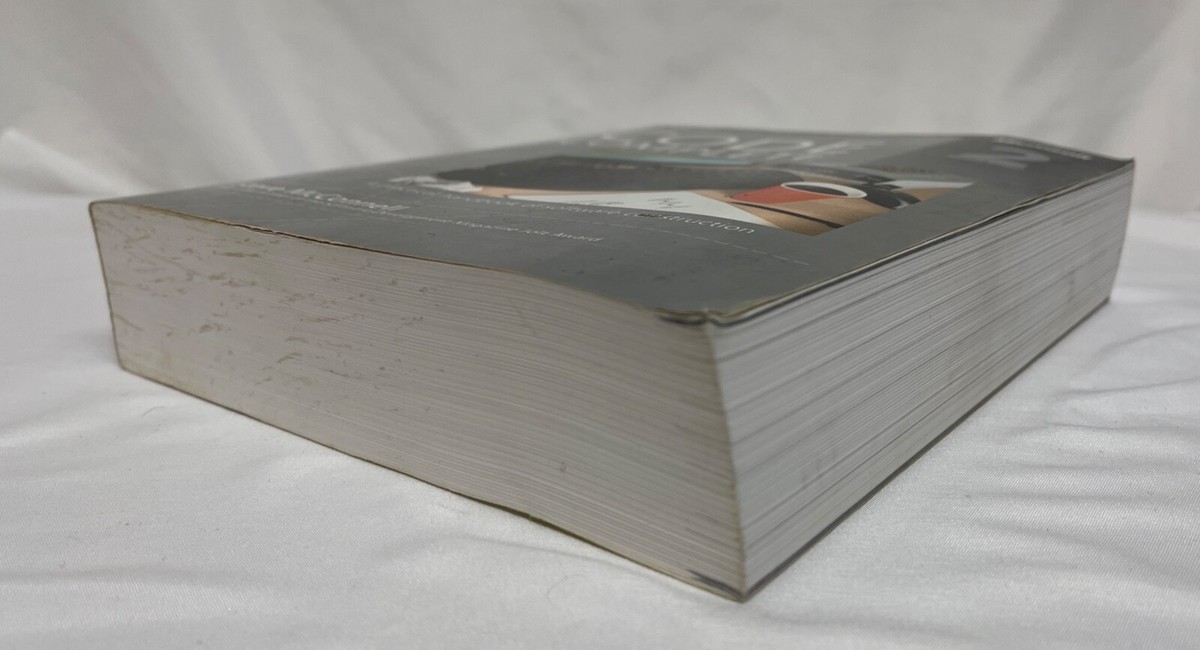 Code Complete by Steve McConnell (2004 Paperback 2nd Edition