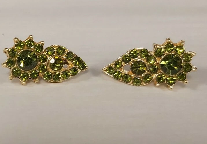 JUEGO PENDIENTES PLATA CHAPADA EN ORO CON PIEDRAS SEMIPRECIOSAS PERIDOTO.  Foto 3 de 4