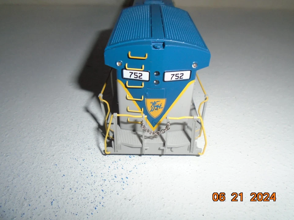 LIONEL PART 6408188002 AMERICAN FLYER U33C SHELL LEGACY D&H #752 FITS 6-48188 - Image 3 of 4