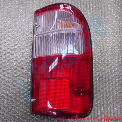 TOYOTA HILUX LN165 RZN168 Genuine Rear Combination Lamp Assy RH