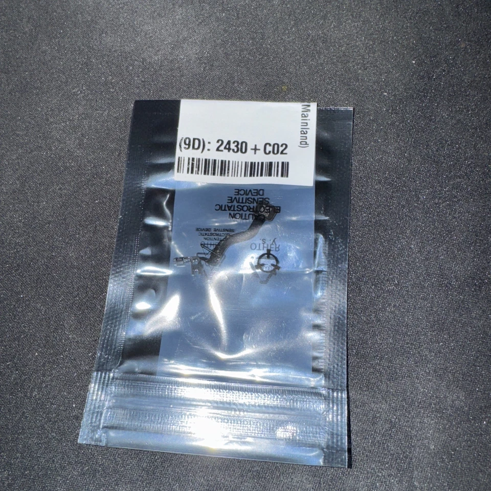 Apple A2485 MacBook Pro M1 Lid Angle Sensor Cable 661-23648 - Image 2 of 3