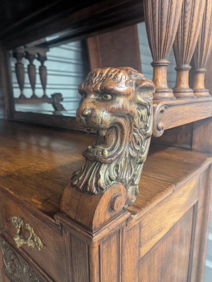Early 1900s Victorian Carved Lion Heads Tiger Oak Server Buffet with Mirror 5955 - Image 3 of 4
