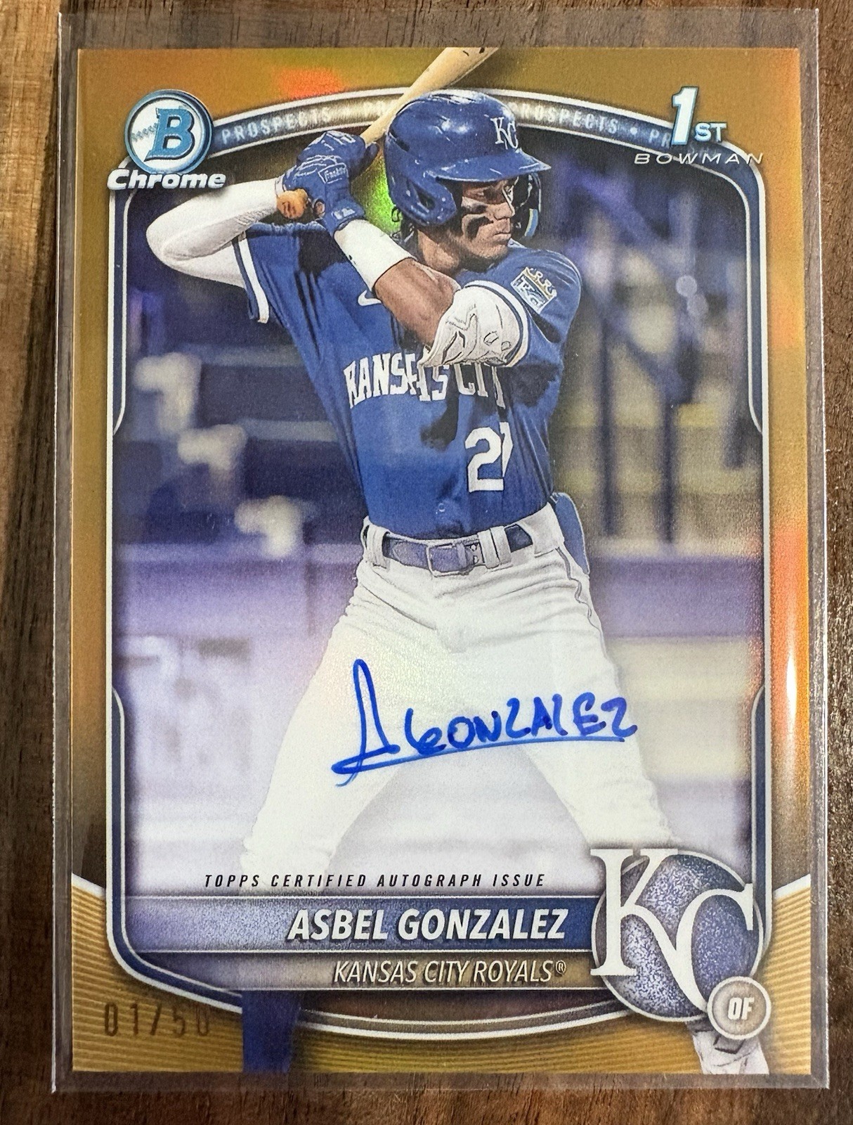 2025 Bowman Chrome Prospect Asbel Gonzalez 1st Bowman True Gold Auto /50
