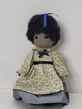 Vintage 1989 Precious Moments 9” African American  Mazie Doll Children Of World