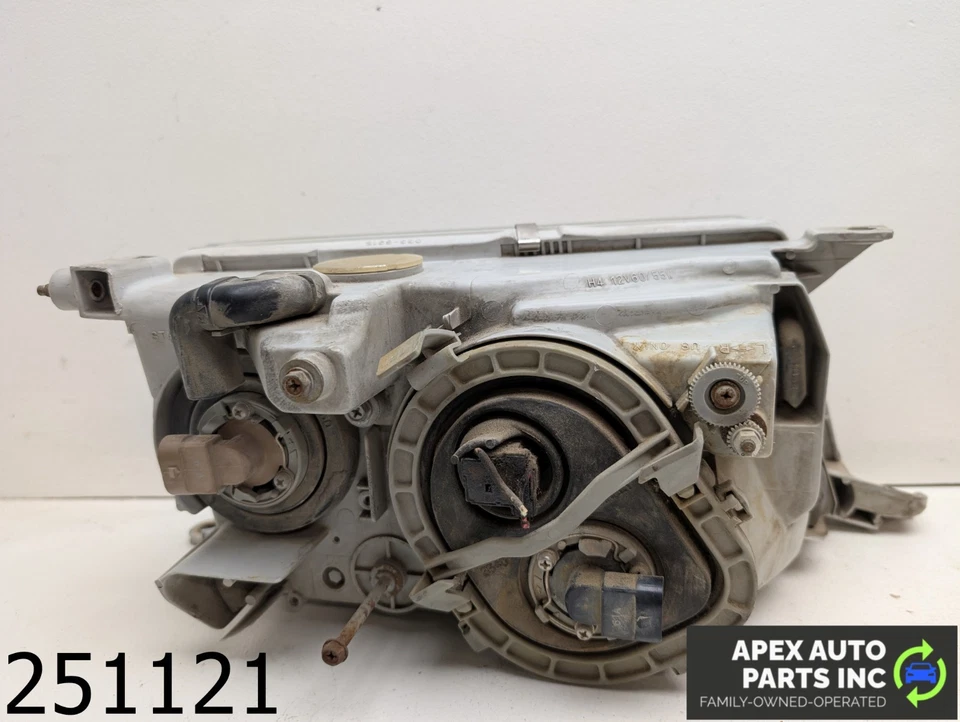 OEM 1996 Lexus LS400 4.0L Driver Left Side Headlight - Image 4 of 4