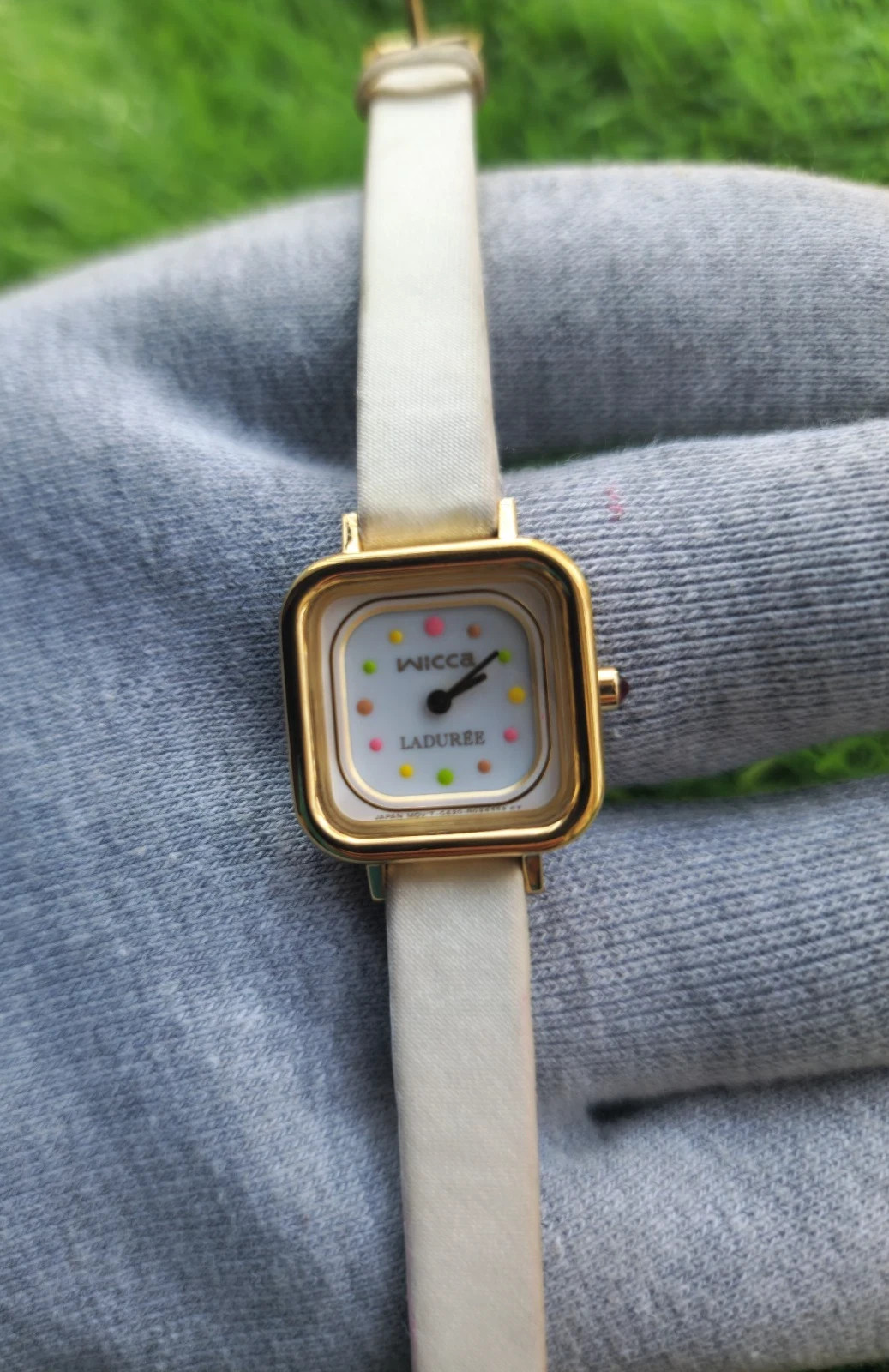 CITIZEN wicca × LADUREE solar Watch Limited White… - image 15