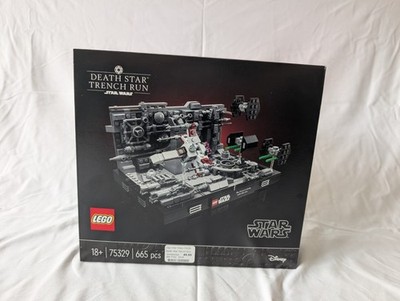 LEGO Star Wars: Death Star Trench Run Diorama (75329)