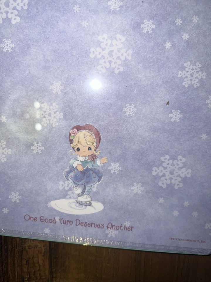 New Holiday Precious Momnts 25 sheets 8 1/2" x 11" Christmas Letters Family Snow - Image 4 of 4