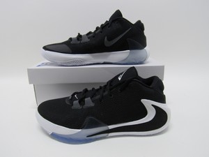 nike freak 1 black and white