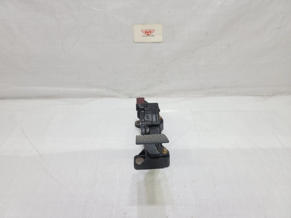 2005-2015 Nissan Xterra Accelerator Gas Pedal OEM 18002-EA000 Foto 3 de 4