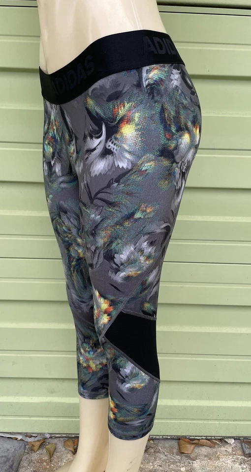 Adidas Women Alphaskin Sport 3/4 Tights Grey Three Multicolor Print size L #B55 - Image 4 of 4