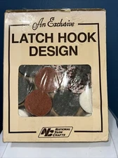 AN EXCLUSIVE LATCH HOOK DESIGN, NATIONAL YARN CRAFTS COUNTRY ROSE  KIT, 1983